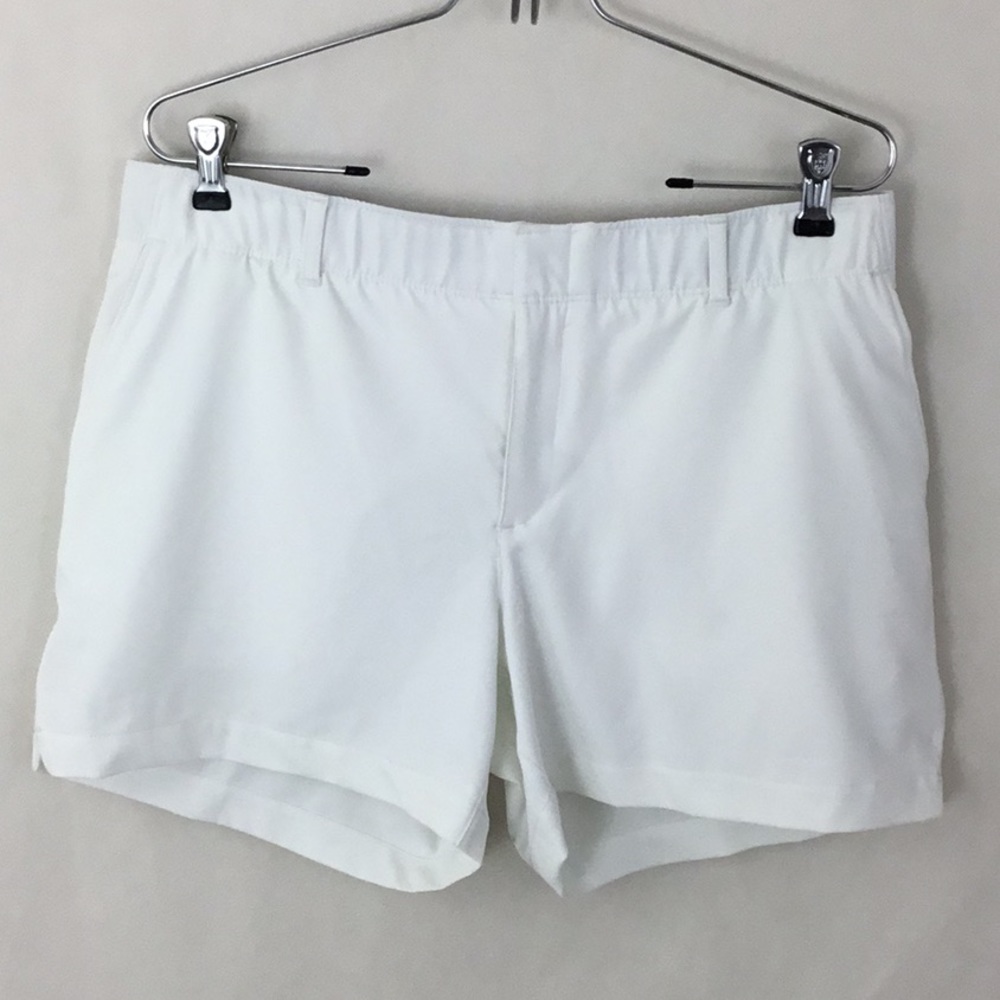 NWT UNDER ARMOUR Performance Shorts 🎾⛳️